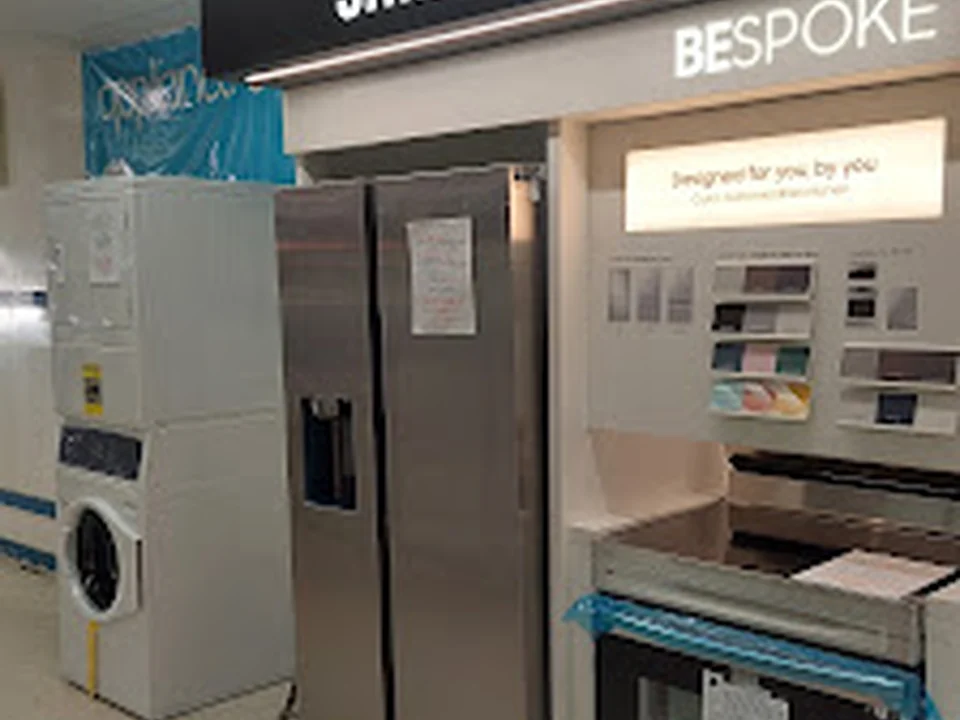 Robert Stevens New and Scratch and Dent Appliance Outlets